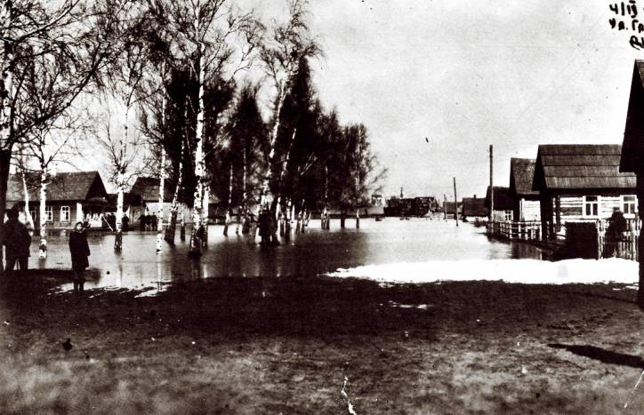 Dzisna. Town at the old photos 