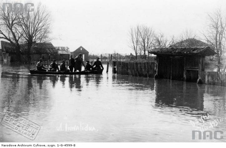 Dzisna. Town at the old photos 