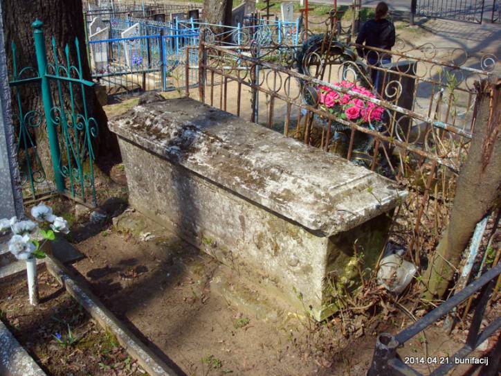 Połack. cemetery Čyrvonyja
