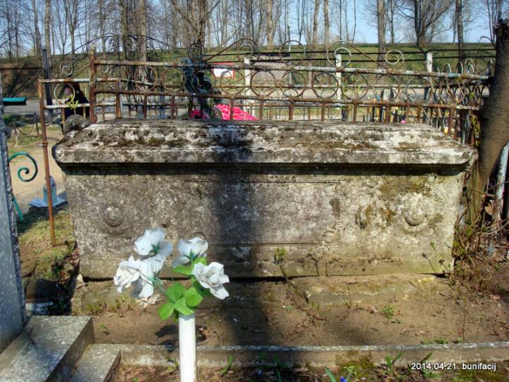 Połack. cemetery Čyrvonyja