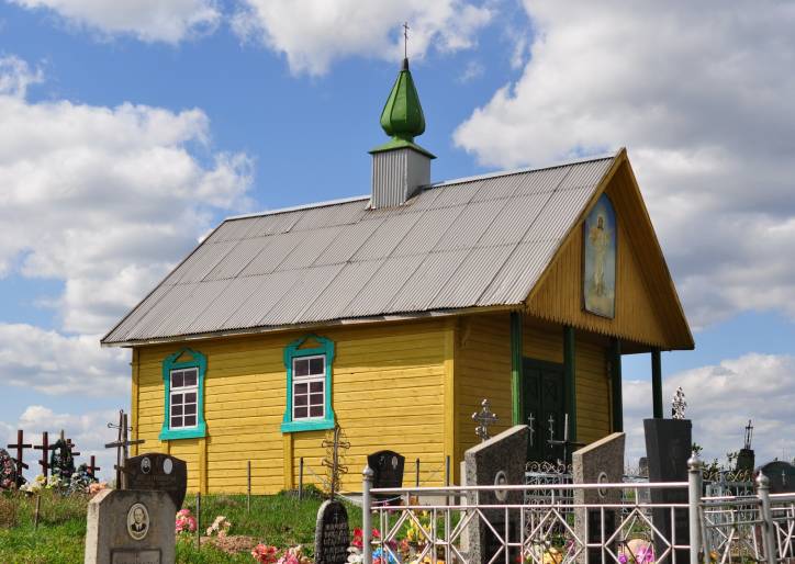 Asinaharadok. Graveyard chapel of St. Uladzimir
