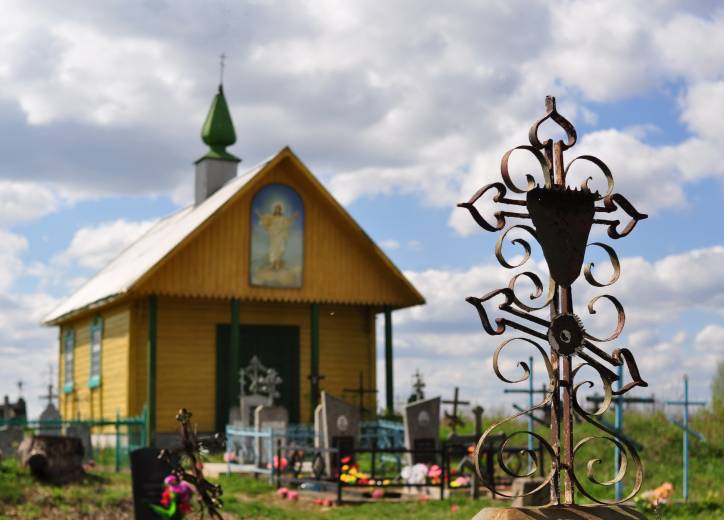 Asinaharadok. Graveyard chapel of St. Uladzimir