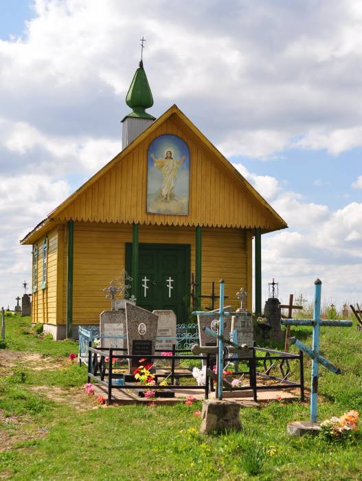 Asinaharadok. Graveyard chapel of St. Uladzimir