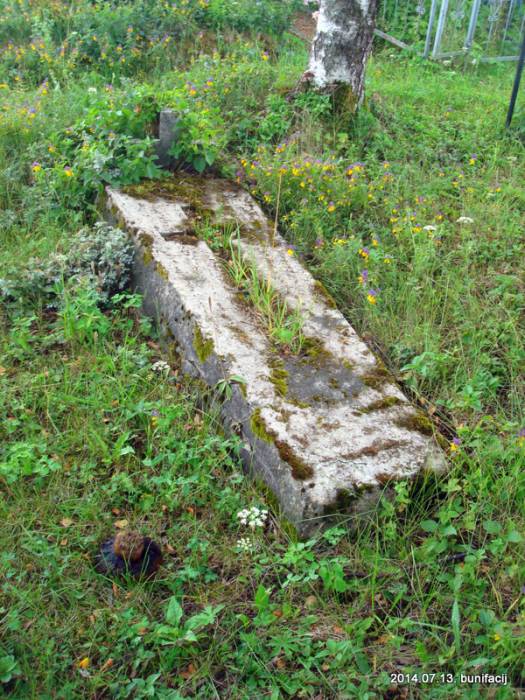 Asinaharadok. Graveyard chapel of St. Uladzimir