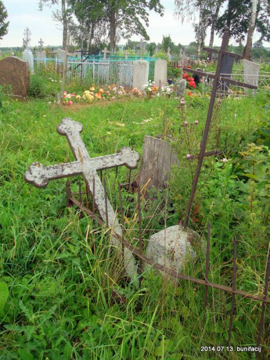 Asinaharadok. Graveyard chapel of St. Uladzimir