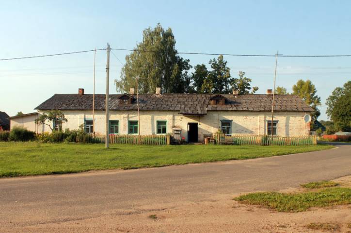 Sarja. Farmstead 