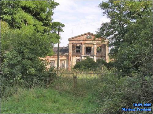 Lewickie. Manor 