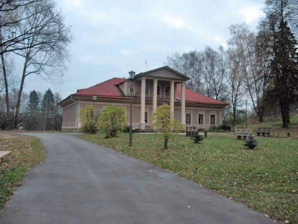  - Dwór Cieniszewych. 