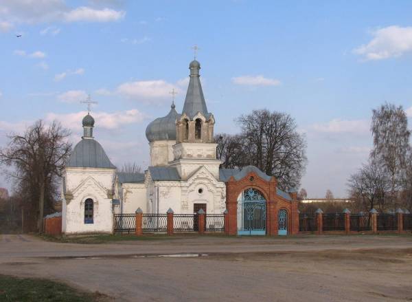 Крапивно.  Церковь Святого Александра Невского