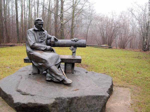 Laŭki.  Janka Kupała memorial place