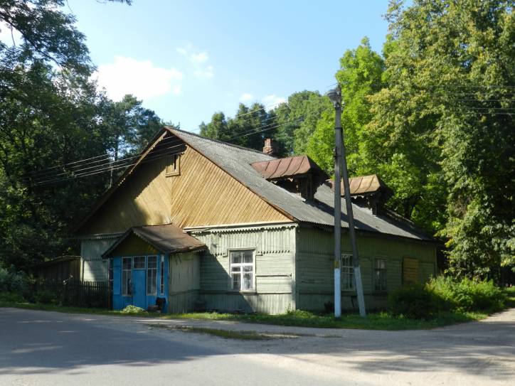 Smolany. Zespół dworsko-parkowy 