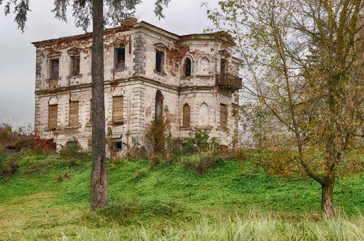 Wysokie. Zespół dworsko-parkowy 