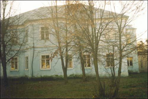 Pirkowicze. Zespół pałacowo-parkowy Wysłouchów