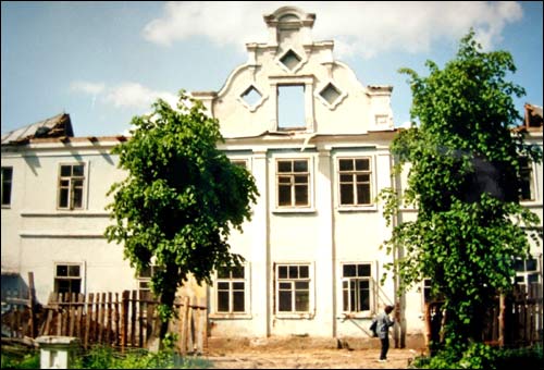 Pirkowicze. Zespół pałacowo-parkowy Wysłouchów