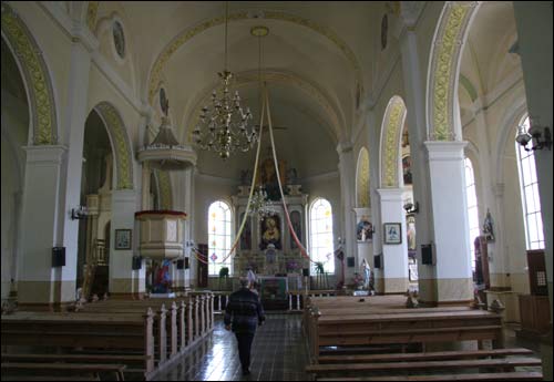  - Касцёл Святой Тройцы. Галоўная нава