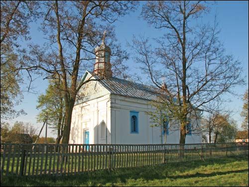  - Cerkiew Narodzenia NMP. Fasada główna i boczna, 04 2009