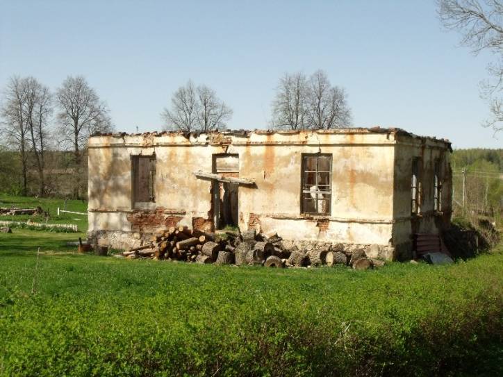 Руіны флігеля