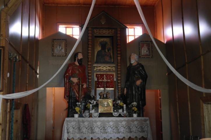 Porplišča. Catholic church of Mother of God the Queen