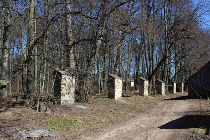  - Сядзібна-паркавы ансамбль Дамейкаў. 