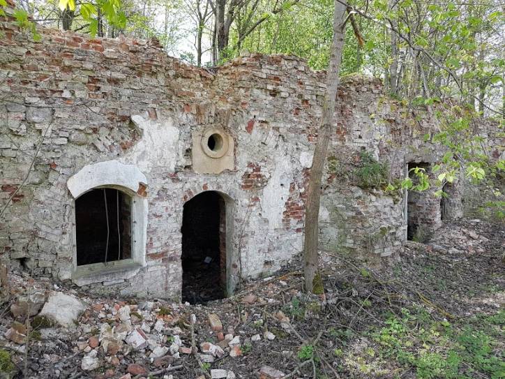  - Сядзібна-паркавы ансамбль Дамейкаў. 