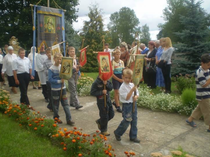 Vaŭkałata. In the village