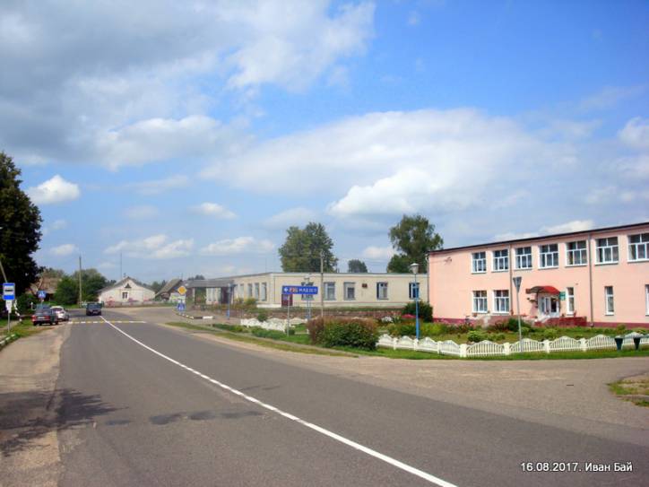 Vaŭkałata. In the village