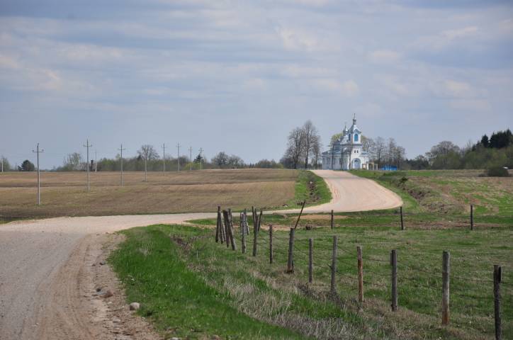 Дедино (Поповщина). Церковь Рождества Пресвятой Богородицы