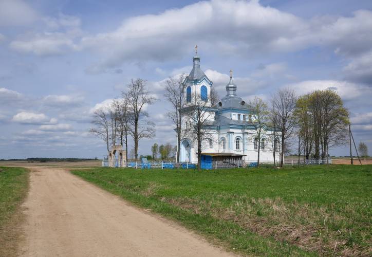 Дедино (Поповщина). Церковь Рождества Пресвятой Богородицы