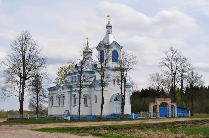 Дедино (Поповщина). Церковь Рождества Пресвятой Богородицы