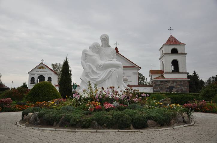 Mosar. Catholic church of St. Anne
