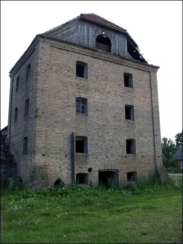 Ziabki. Mill 