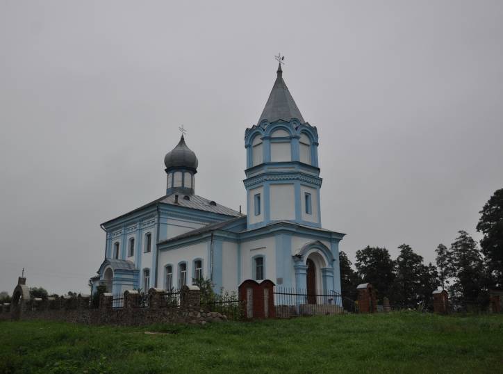 Čarasy.  Orthodox church of St. Nicholas