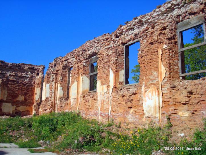  - Catholic church (ruins). 