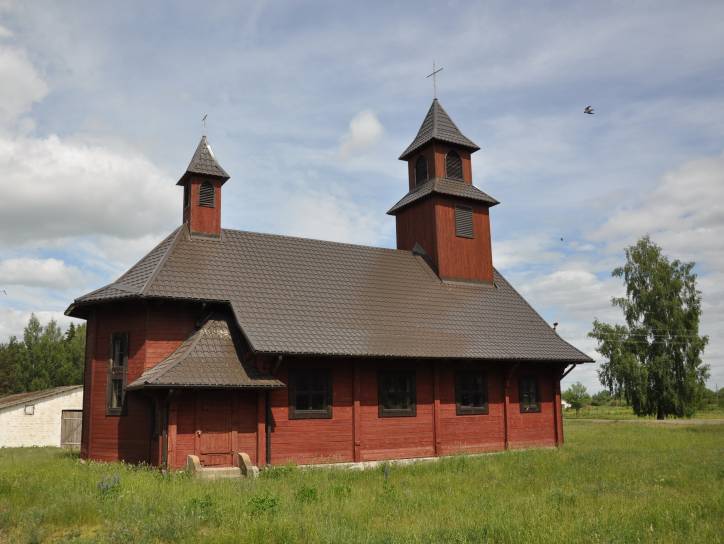  - Catholic church of the Sacred Heart of Jesus. Side view