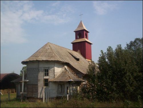 Pierabroddzie. Catholic church of the Sacred Heart of Jesus