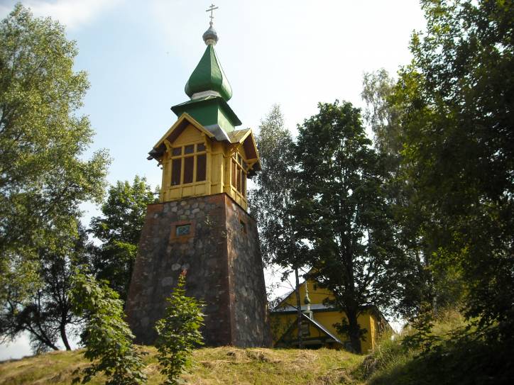 Asinaharadok. Orthodox church of the Protection of the Holy Virgin
