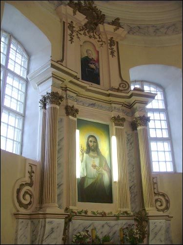  - Kościół Św. Trójcy. Ołtarz boczny