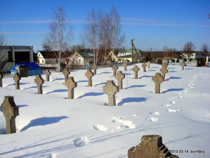  - Cmentarz żołnierzy polskich poległych podczas wojny 1920 r.. 