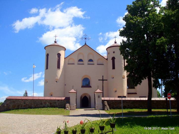 Komaje. Kościół Św. Jana Chrzciciela