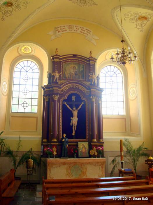 Komaje. Kościół Św. Jana Chrzciciela