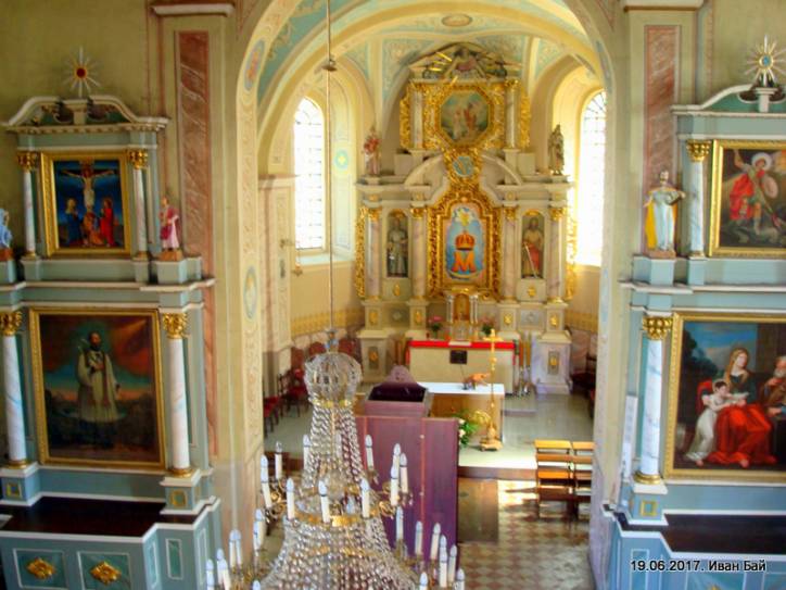 Komaje. Kościół Św. Jana Chrzciciela