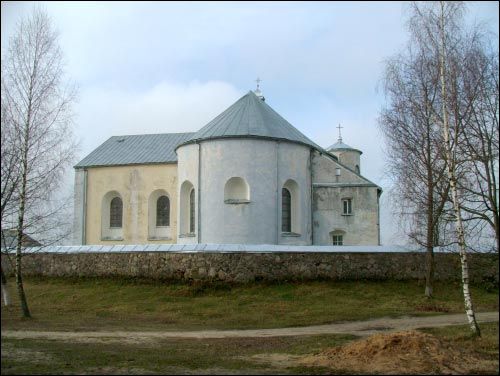 Komaje. Kościół Św. Jana Chrzciciela