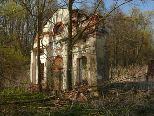  - Manor park of the Abramovič former Manor-place. 