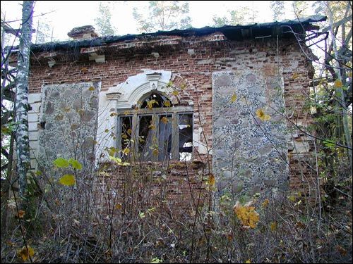 Mańkavičy.  The tomb of Drucki-Lubecki