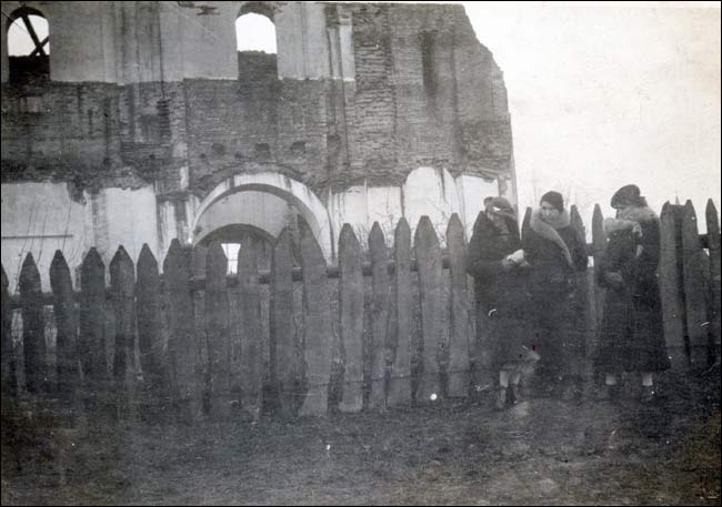  - Old photos of the township . 