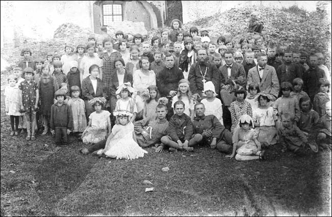  - Old photos of the township . 