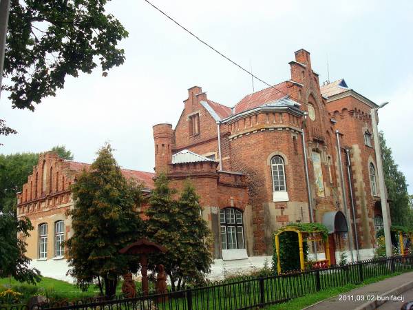 Rossony (Stanisławowo). Dwór 