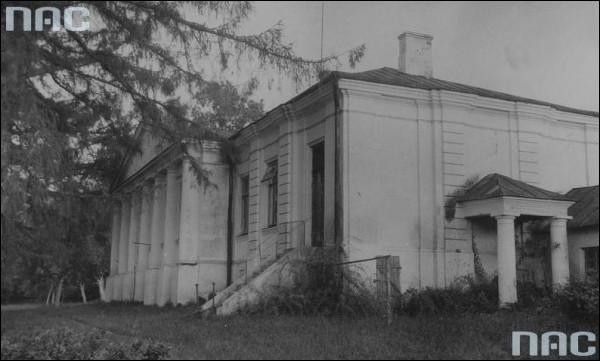 Ivacevičy. Estate of Jundził