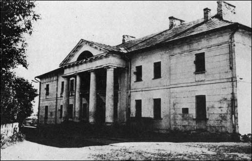Obol. Zespół dworsko-parkowy 