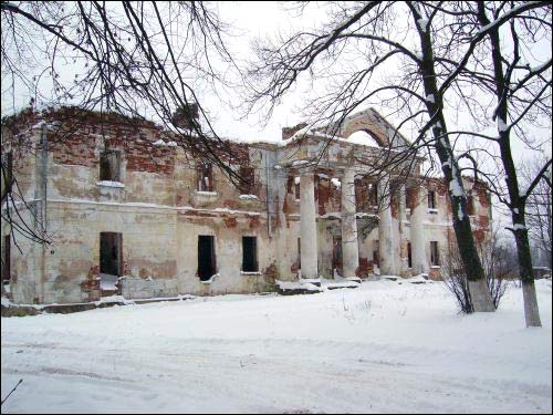 Obol. Zespół dworsko-parkowy 